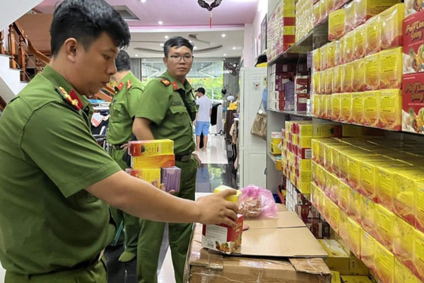 Doanh thu hàng tỉ đồng, chủ doanh nghiệp lách thuế, đóng chưa đến 10 triệu đồng