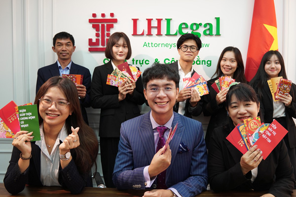 LHLegal khai xuân ngày mồng 10 tháng giêng năm Giáp Thìn